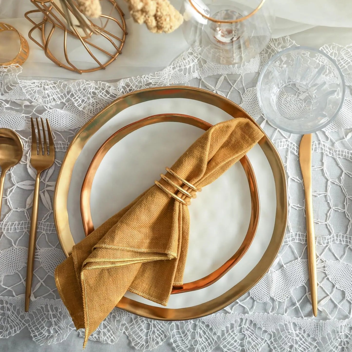 Opulent Gold Rimmed 16-Piece Dinner Set