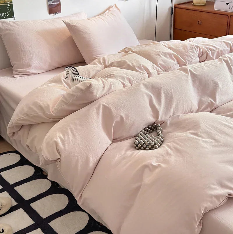 Velaré 4-Piece Signature Bedding Set