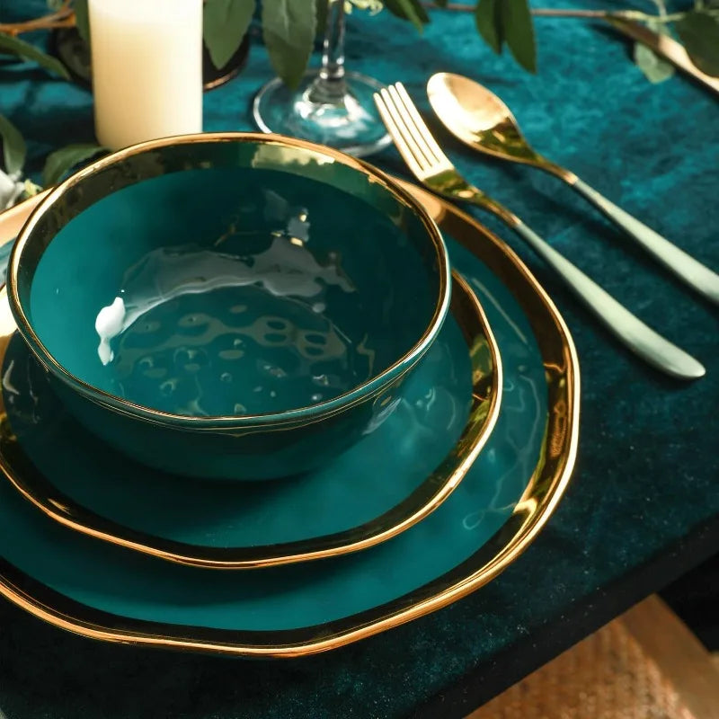 Opulent Gold Rimmed 16-Piece Dinner Set
