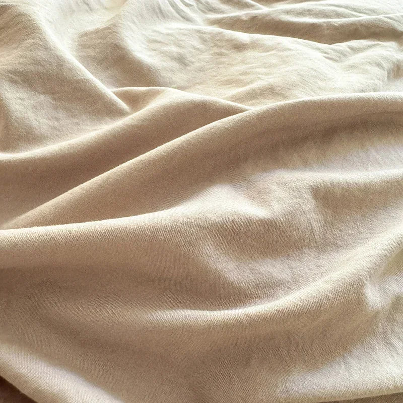 Velaré 4-Piece Signature Bedding Set